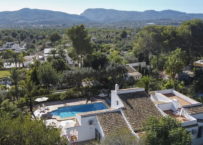 Villa Celestia Montgo